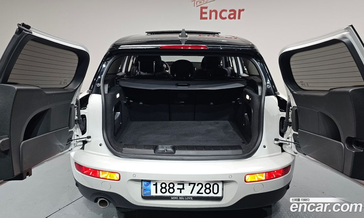 Mini Cooper Clubman фото 31