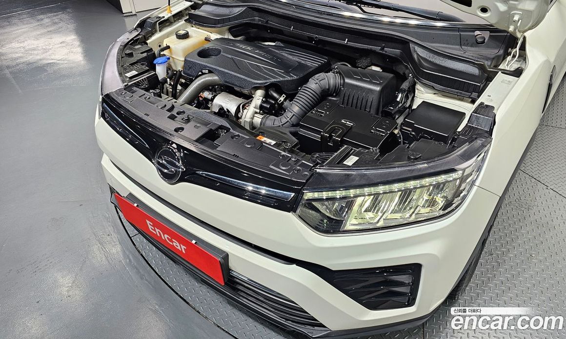 SsangYong (KG Mobility) Tivoli Beli фото 6