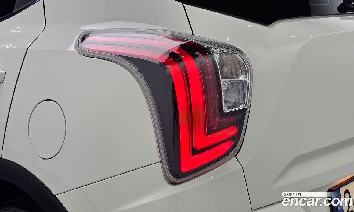 SsangYong (KG Mobility) Tivoli Beli фото 23