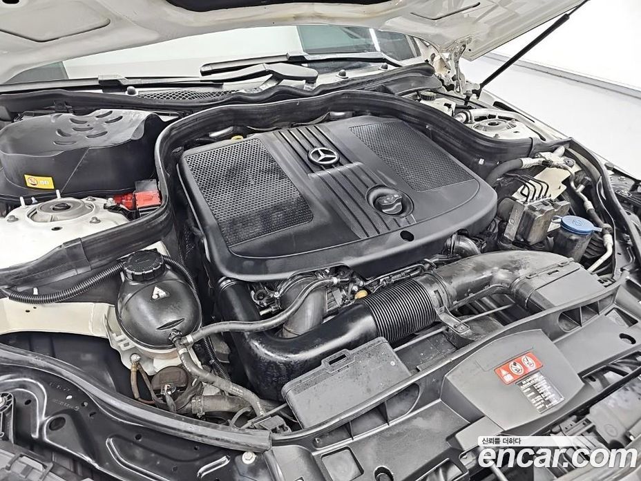Mercedes-Benz E-Class W212 фото 5