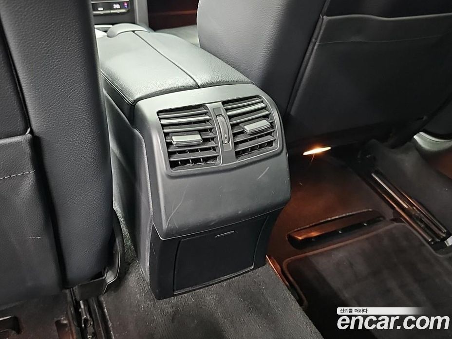 Mercedes-Benz E-Class W212 фото 13