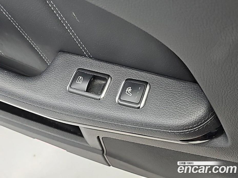Mercedes-Benz E-Class W212 фото 14