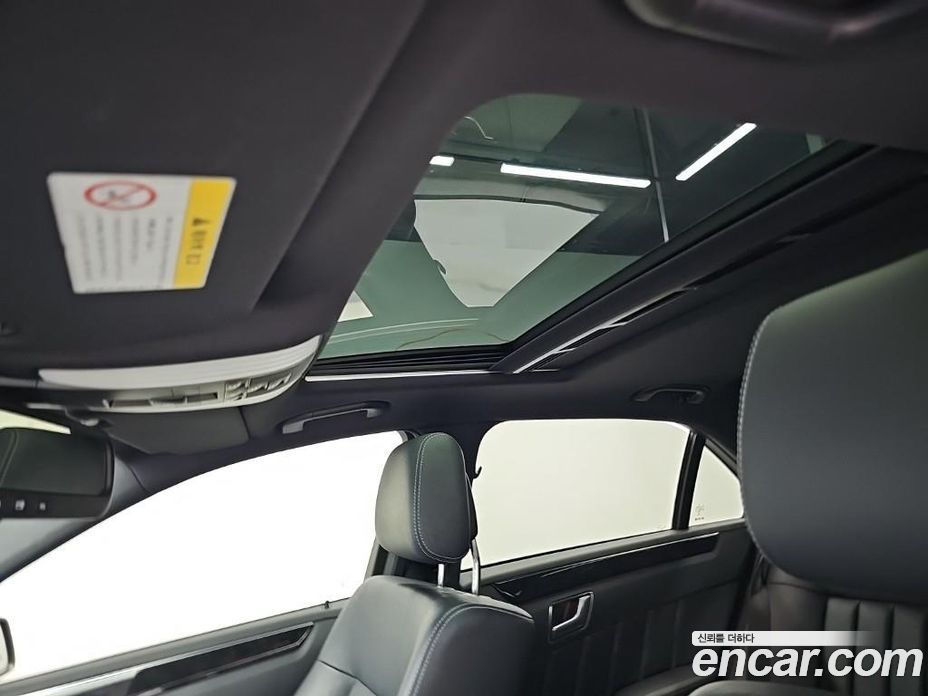Mercedes-Benz E-Class W212 фото 15
