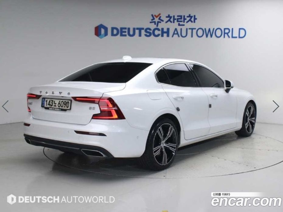 Volvo S60 3rd Gen фото 2