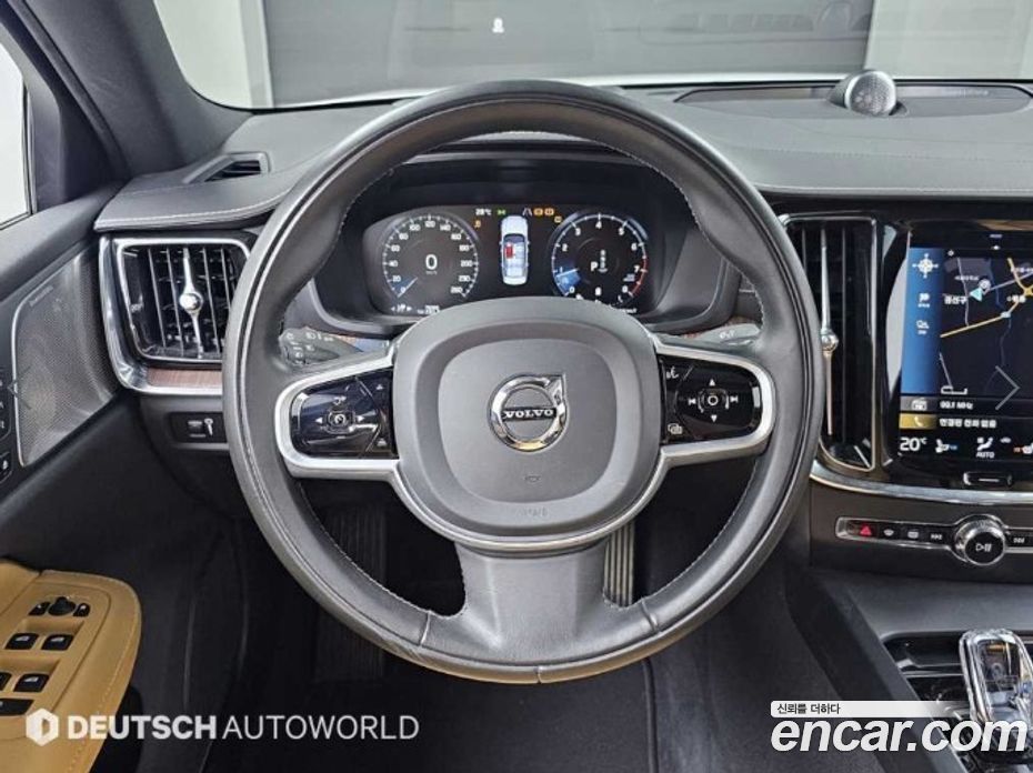 Volvo S60 3rd Gen фото 13