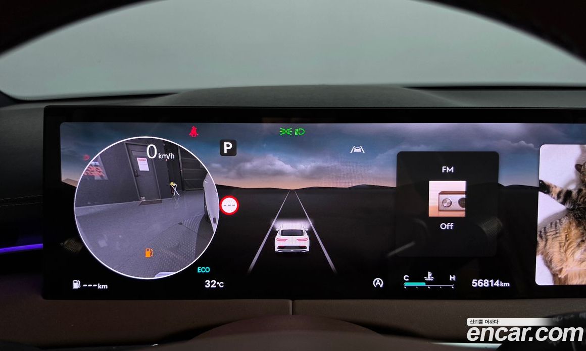 Genesis GV70 фото 8