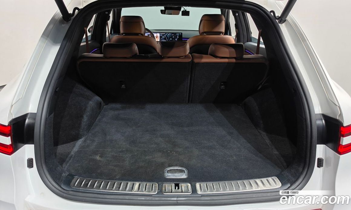 Genesis GV70 фото 18
