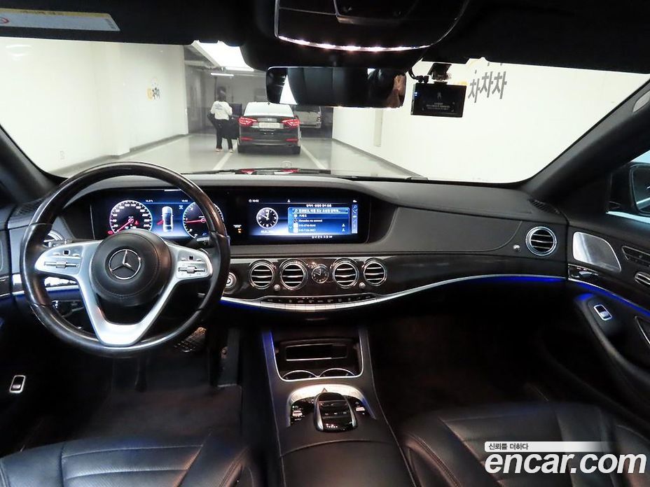 Mercedes-Benz S-Class W222 фото 6