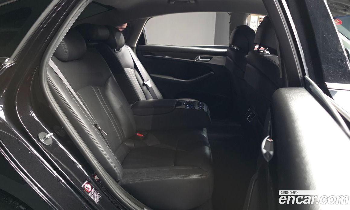 Genesis G80 фото 26