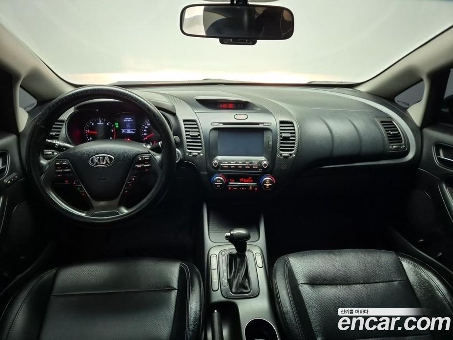 Kia K3 1st Gen фото 16