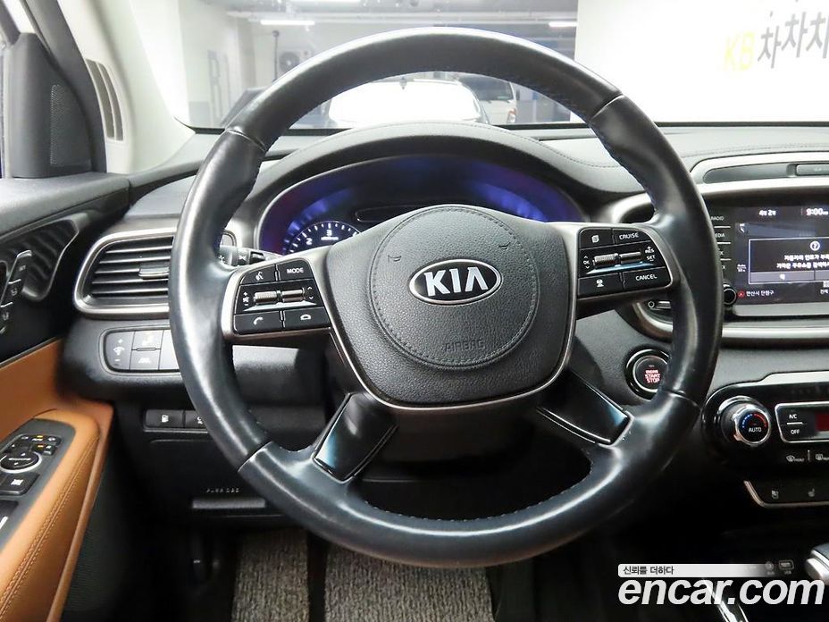 Kia Sorento 3rd Gen Restyling фото 6
