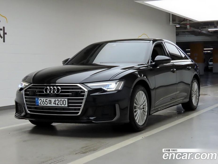 Audi A6 (C8) фото 2