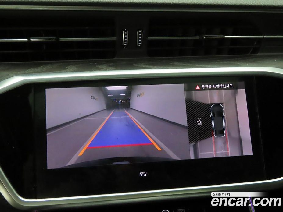 Audi A6 (C8) фото 13