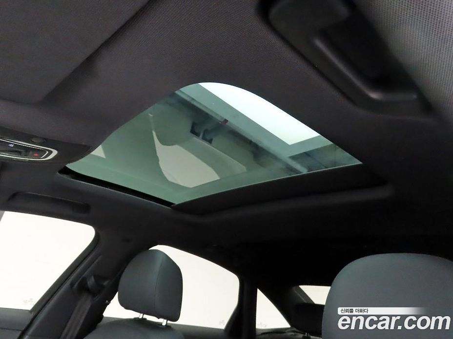 Audi A6 (C8) фото 15