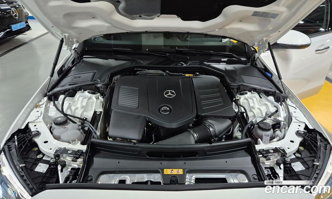 Mercedes-Benz C-Class W206 фото 6