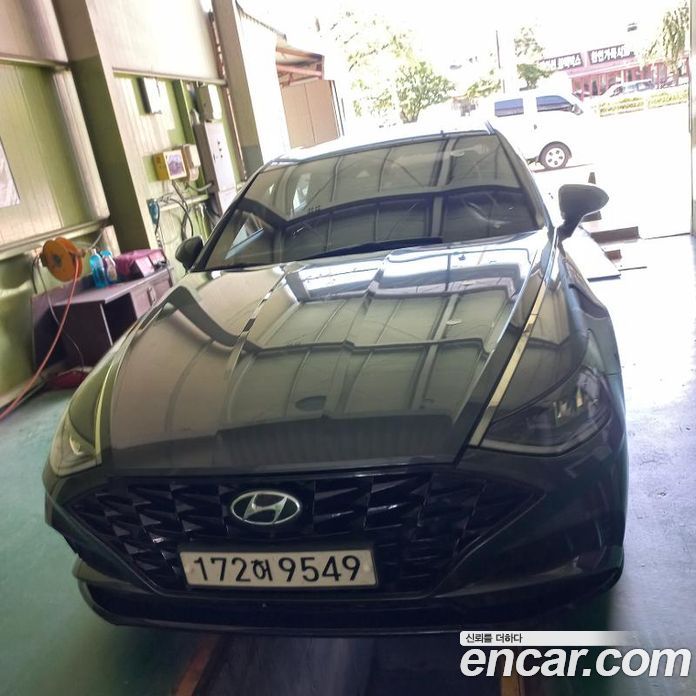 Hyundai Sonata (DN8) з Кореї