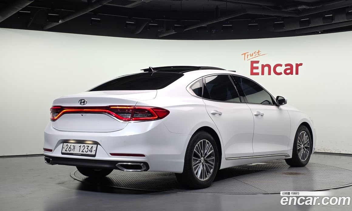 Hyundai Grandeur Hybrid (IG) 6th Gen фото 2