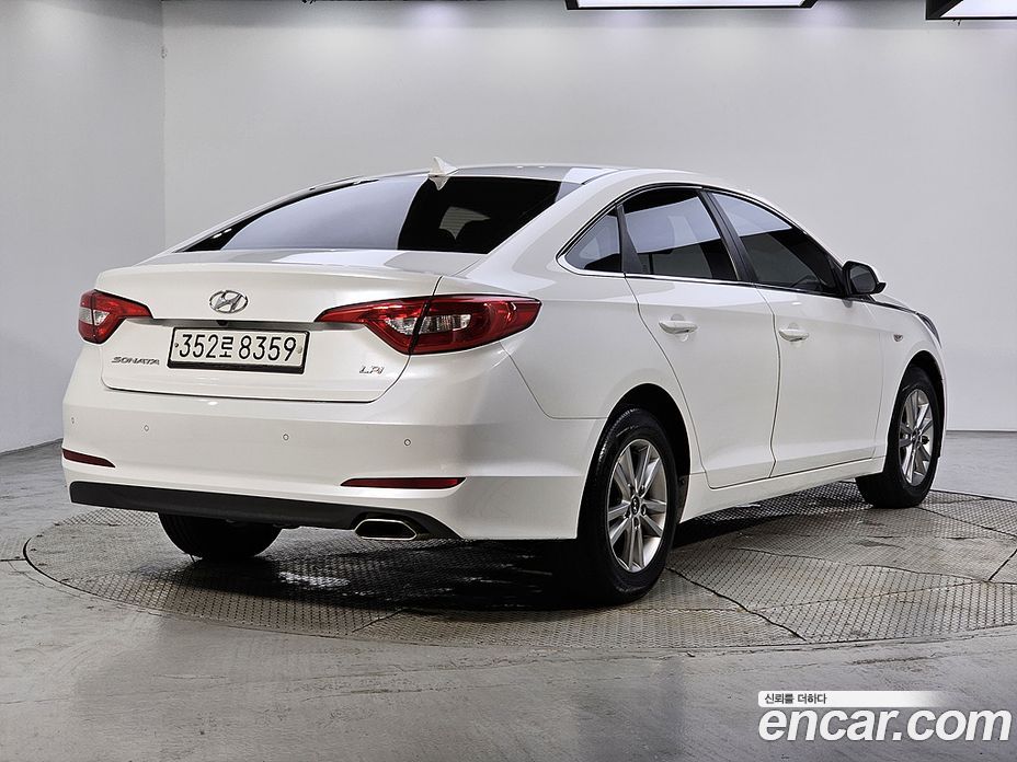 Hyundai Sonata (LF) фото 4