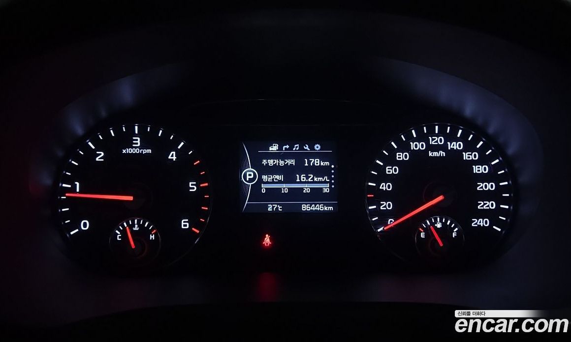 Kia Sorento 3rd Gen фото 8