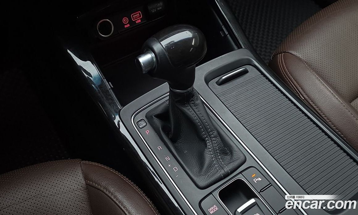 Kia Sorento 3rd Gen фото 9