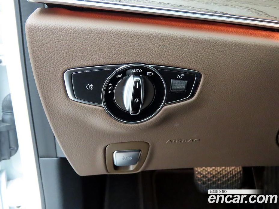 Mercedes-Benz E-Class W213 фото 12