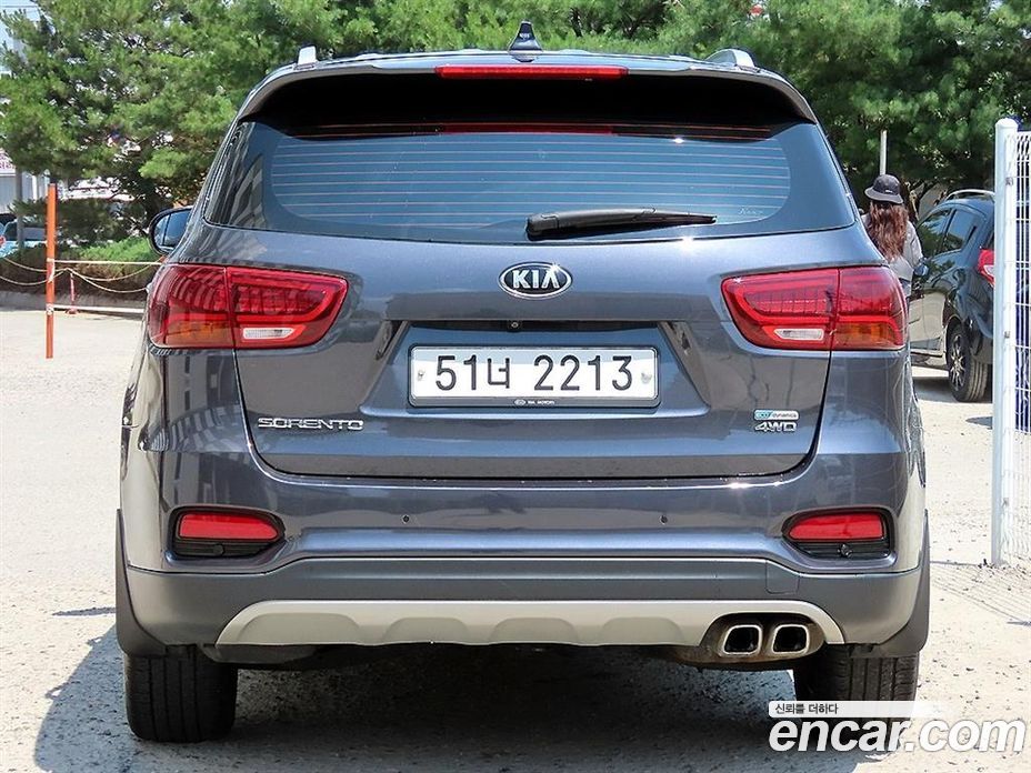 Kia Sorento 3rd Gen Restyling фото 4