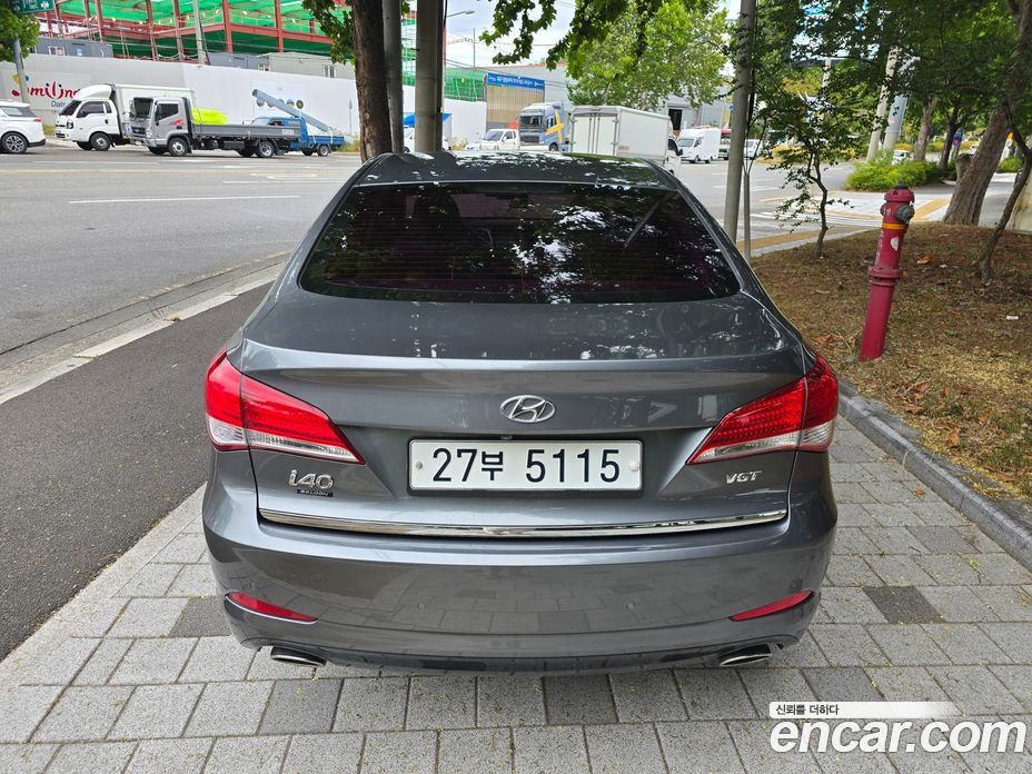 Hyundai i40 Saloon фото 6