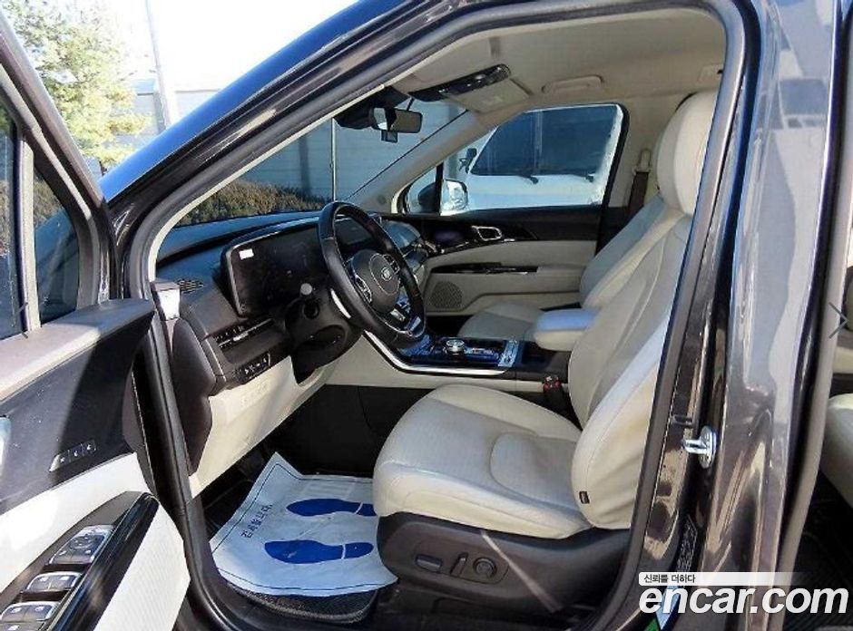 Kia Carnival 4th Gen фото 5