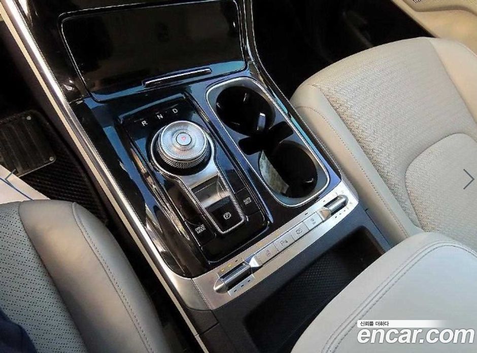 Kia Carnival 4th Gen фото 11