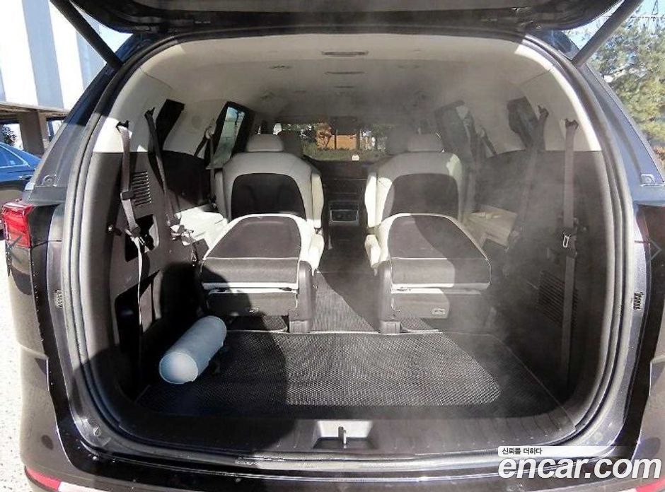 Kia Carnival 4th Gen фото 16
