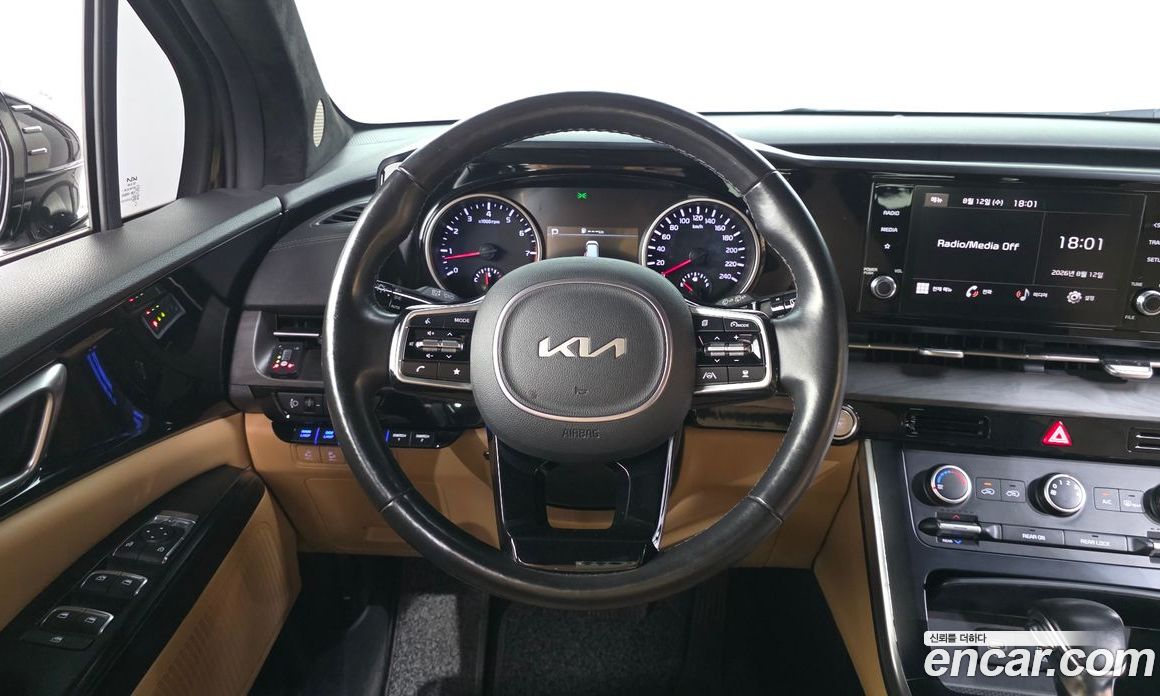 Kia Carnival 4th Gen фото 13