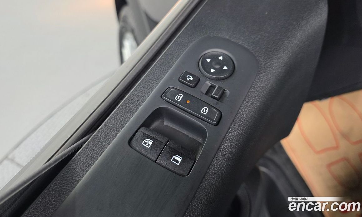 Hyundai Staria фото 15