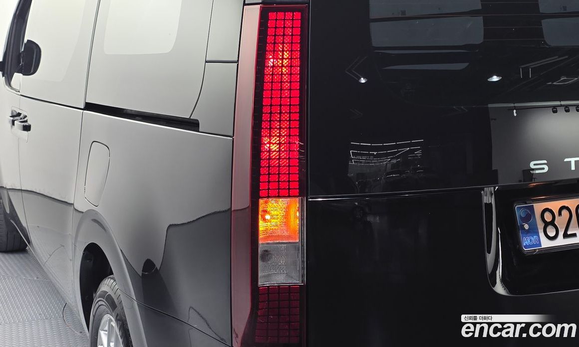 Hyundai Staria фото 23