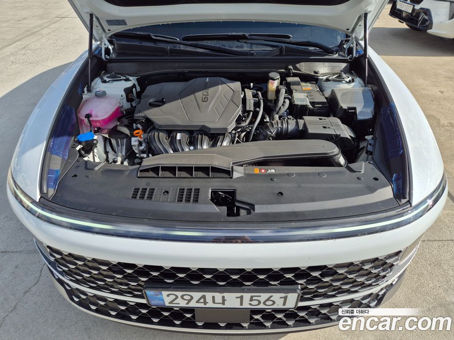 Hyundai Grandeur (GN7) фото 18