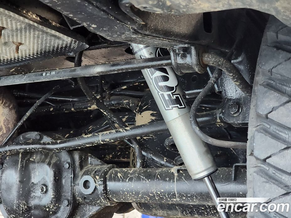 Jeep Wrangler (JK) фото 7