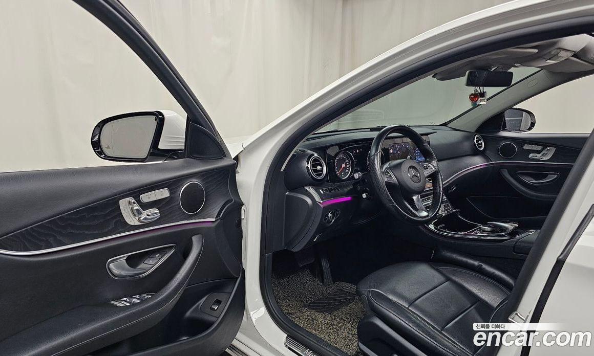 Mercedes-Benz E-Class W213 фото 10