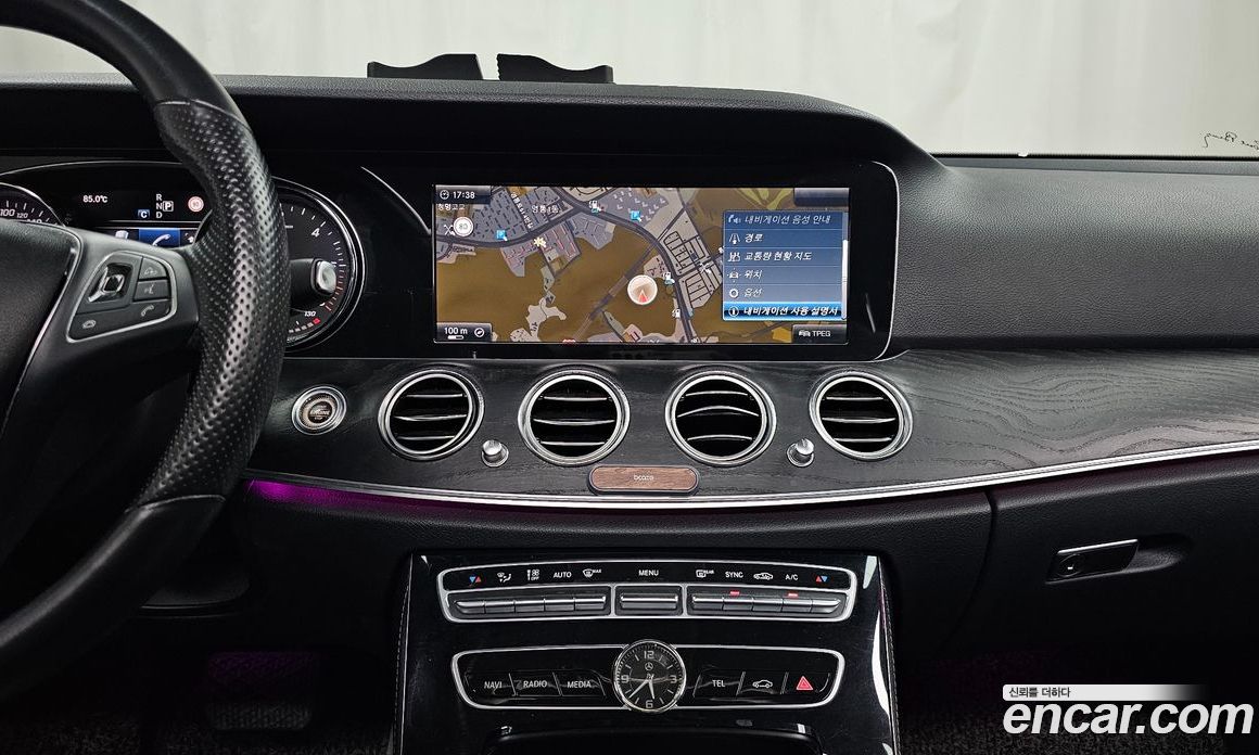 Mercedes-Benz E-Class W213 фото 14