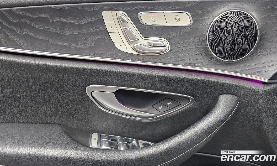 Mercedes-Benz E-Class W213 фото 29