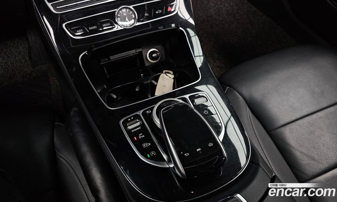 Mercedes-Benz E-Class W213 фото 31