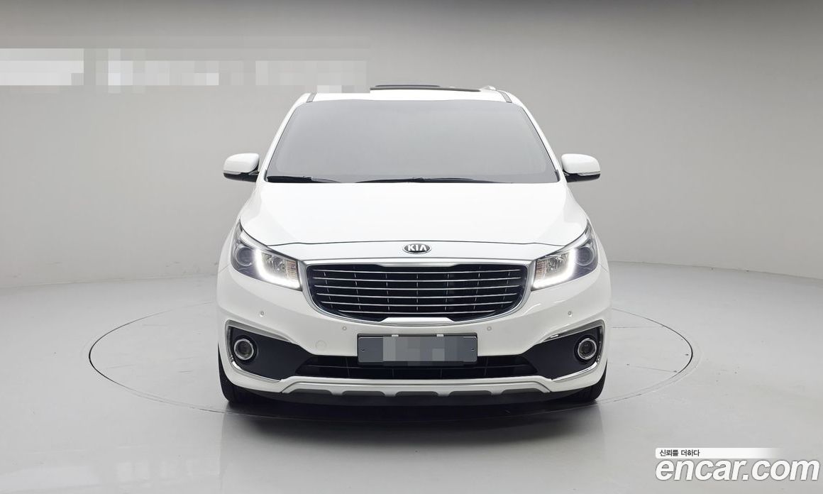 Kia Carnival 3rd Gen фото 3