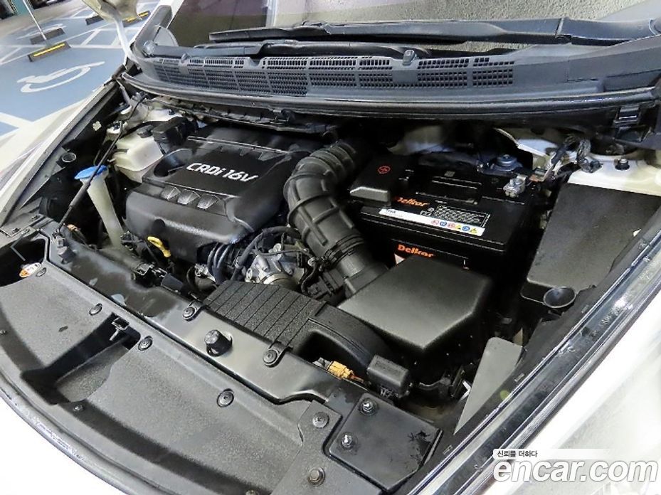 Kia Carens 3rd Gen фото 19