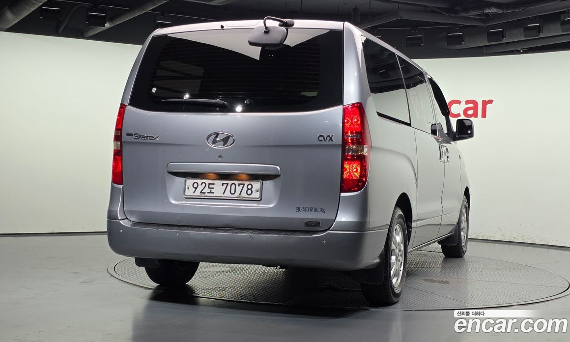 Hyundai Grand Starex фото 4
