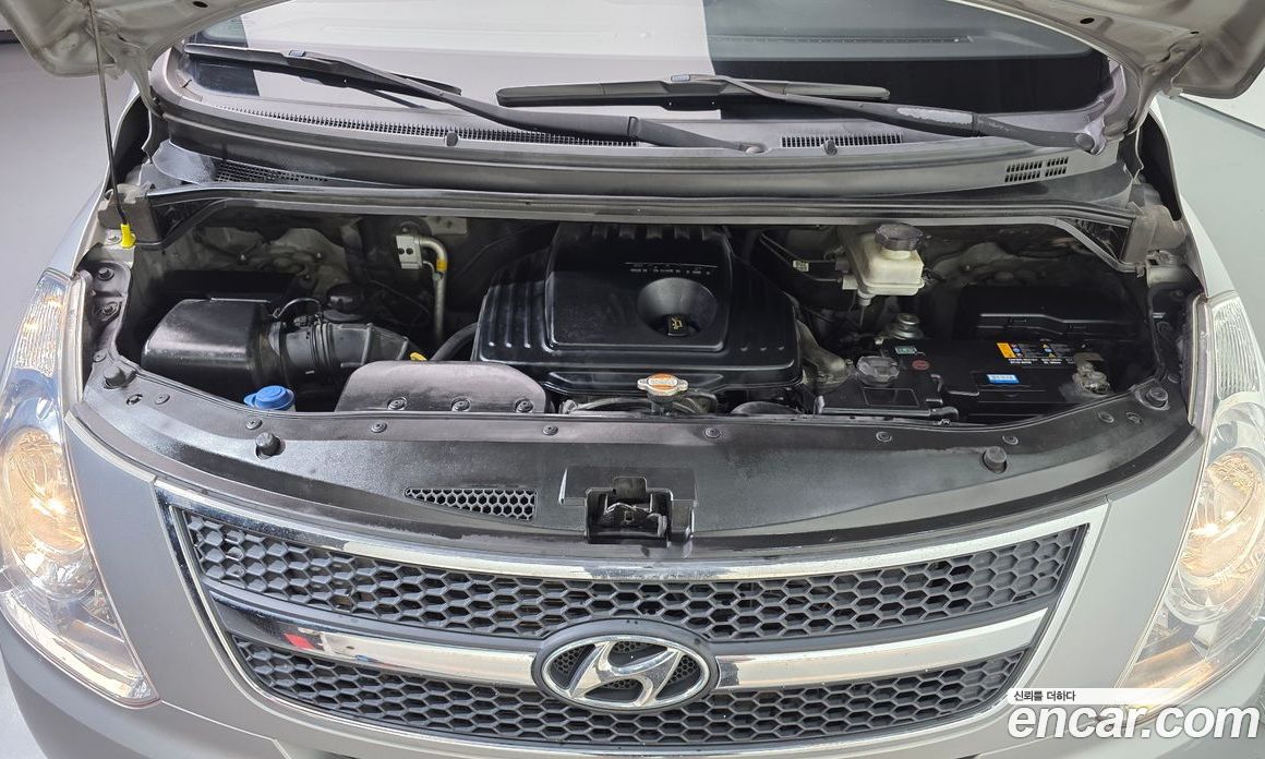 Hyundai Grand Starex фото 6