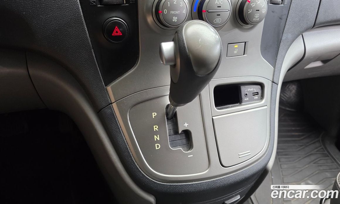 Hyundai Grand Starex фото 9