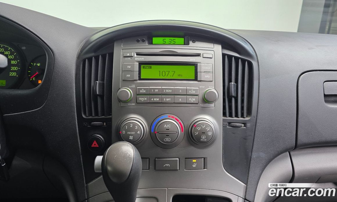Hyundai Grand Starex фото 14