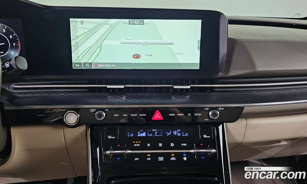 Kia Carnival 4th Gen фото 14