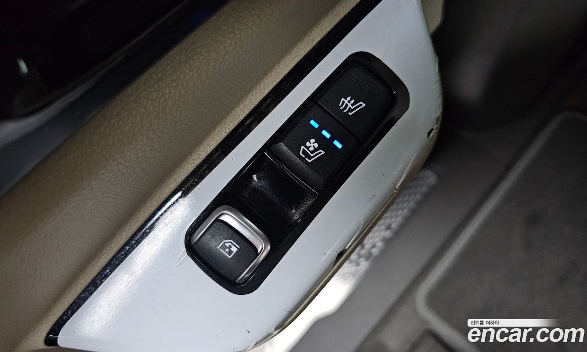 Kia Carnival 4th Gen фото 19