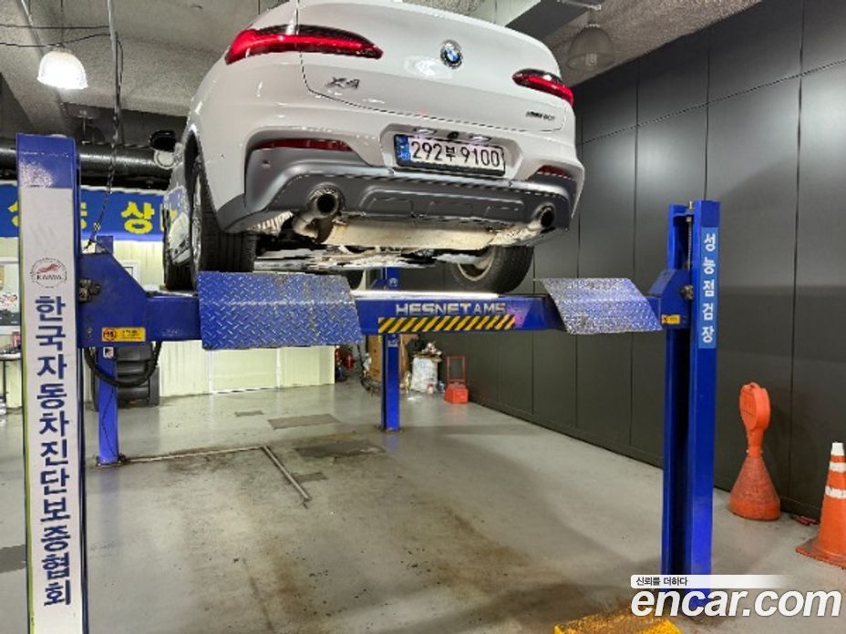 BMW X4 (G02) фото 2