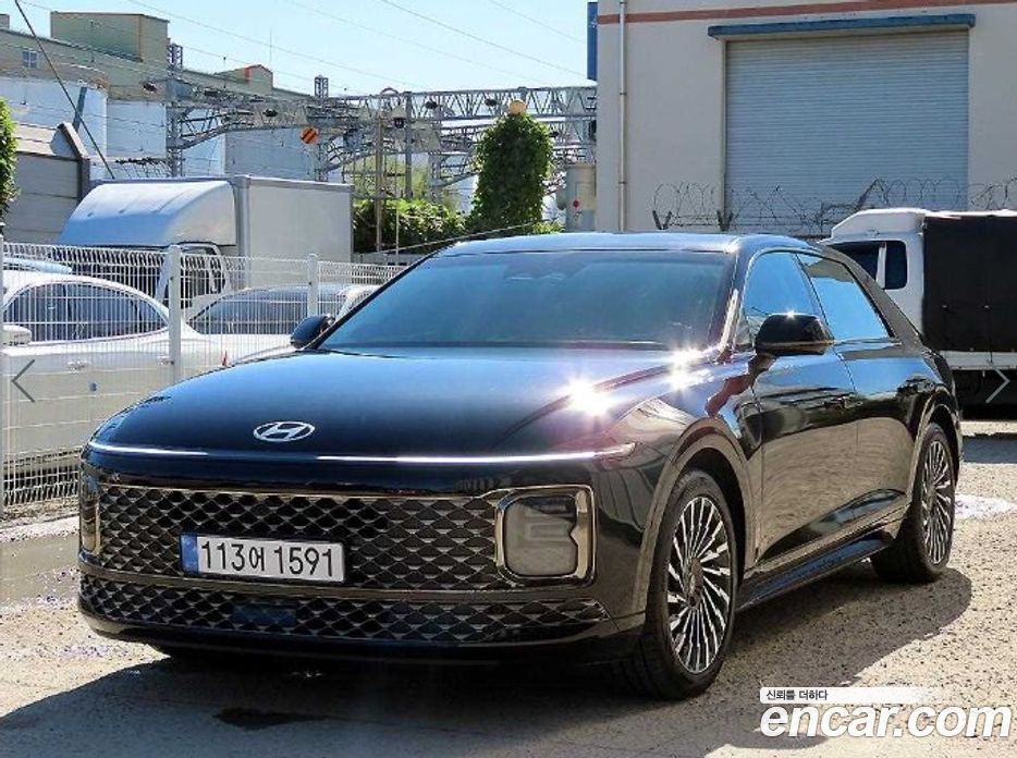 Hyundai Grandeur (GN7) з Кореї