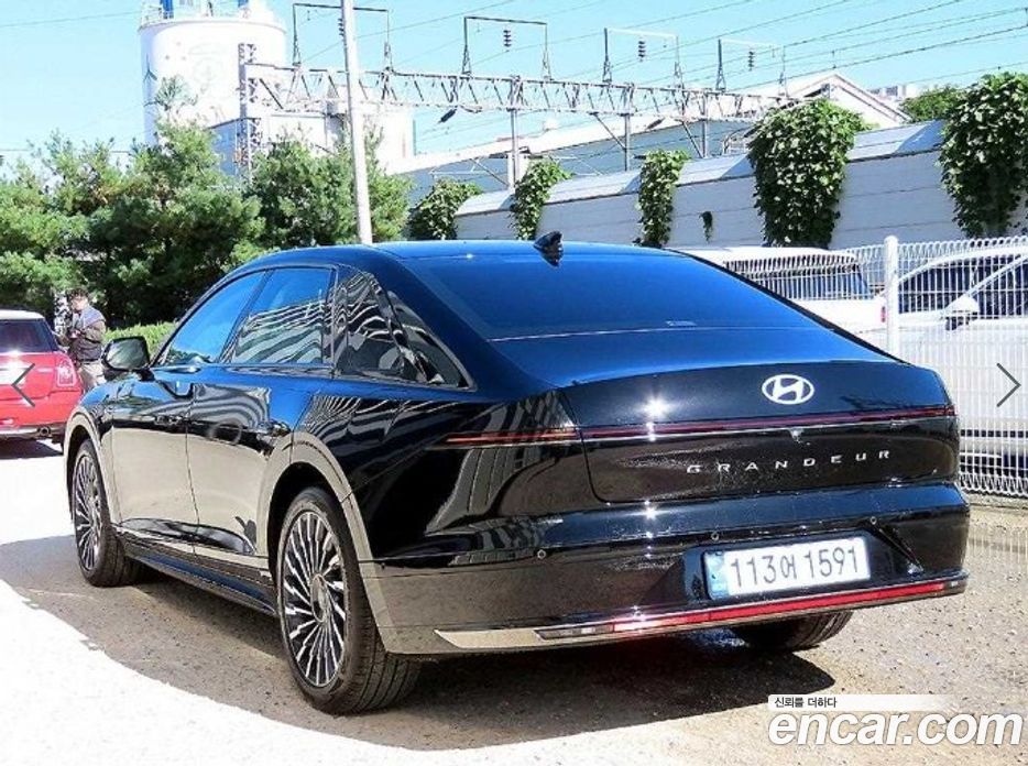 Hyundai Grandeur (GN7) фото 3